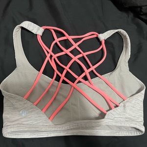 Lululemon strappy sexy bra, size 8 EUC